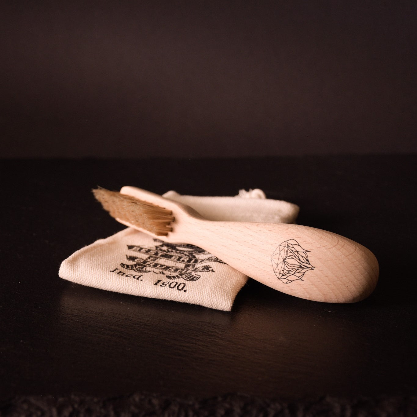 Bartbürste mit Naturborsten von Kent